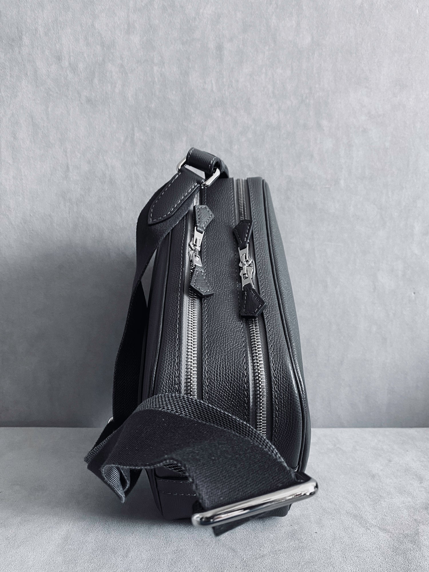 Reporter Messenger bag